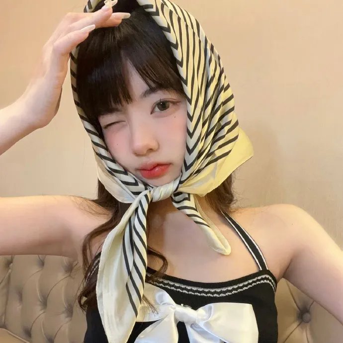 爱在云霄封面